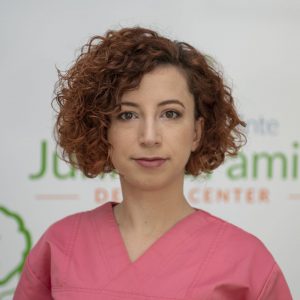 DR. RALUCA TOTE